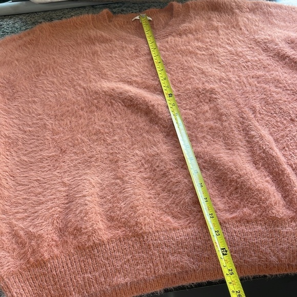 OTT women’s sweater M/L‎ eyelash texture, dusty, pink, long sleeve bell cuff . - Picture 14 of 15